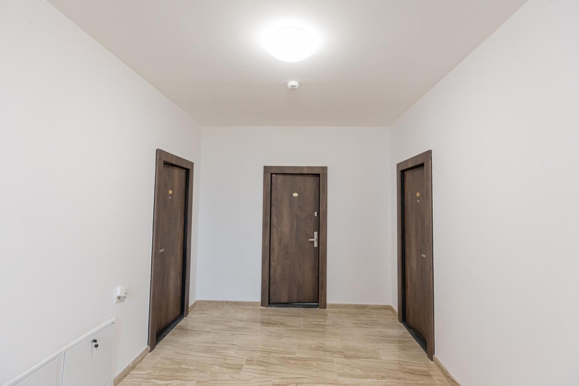Villa Class Sînmartin Exteriör bild