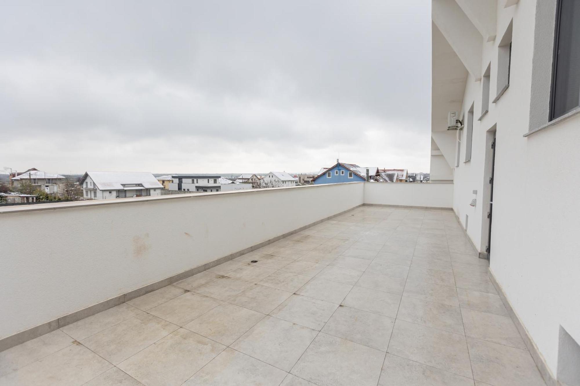 Villa Class Sînmartin Exteriör bild